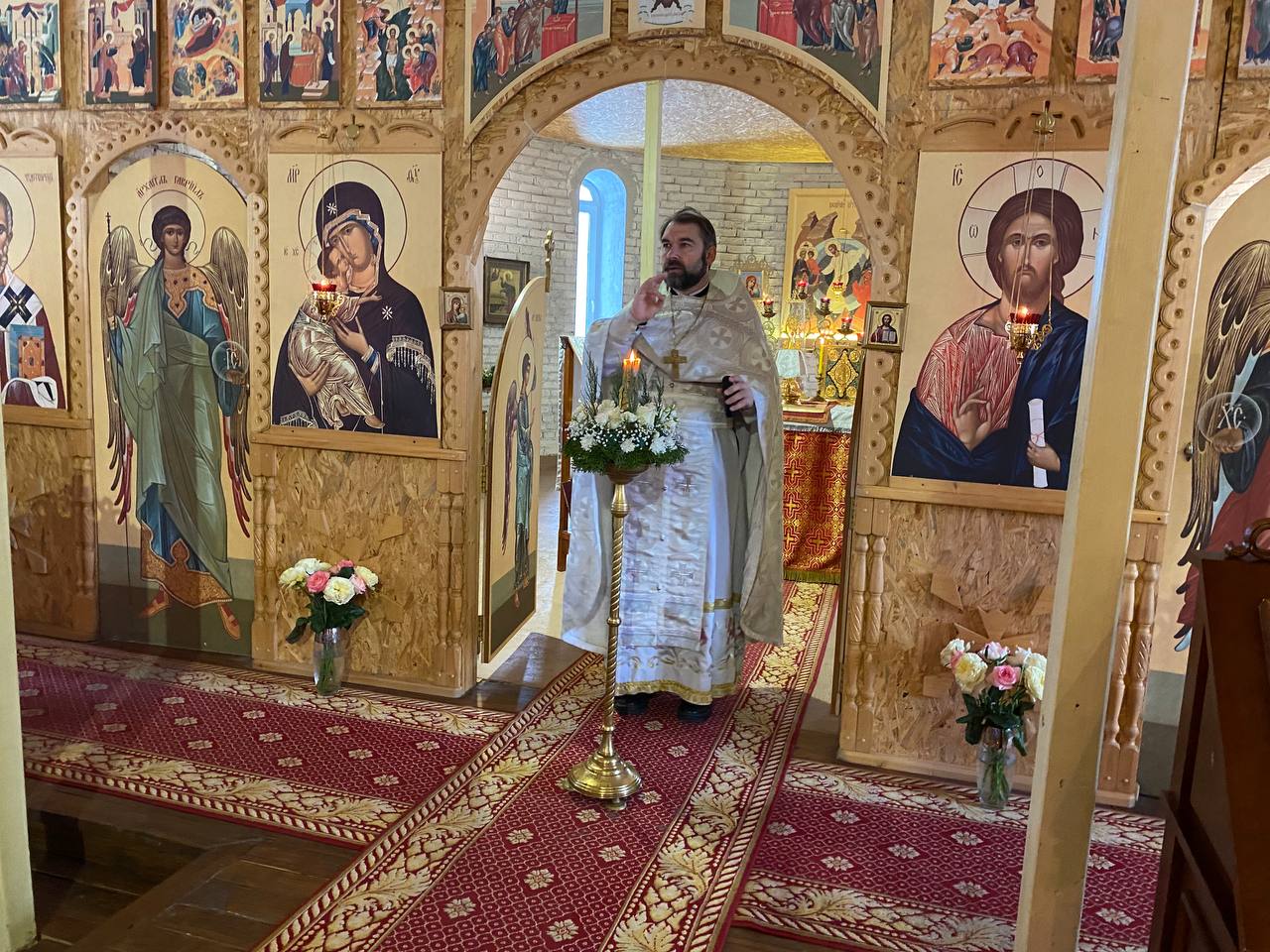 Изображение проповеди: ПРОВОВЕДЬ В ДЕНЬ ОБРЕЗАНИЯ ГОСПОДНЯ, ПАМЯТИ СВТ. ВАСИЛИЯ ВЕЛИКОГО И НОВОЛЕТИЯ